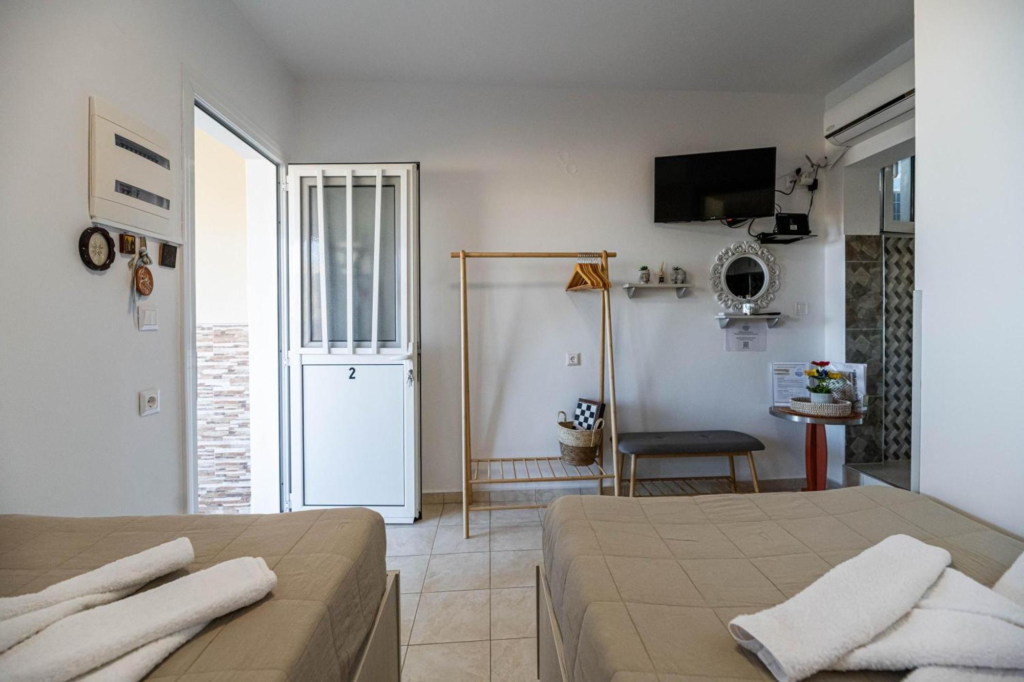 Aperanto Galazio Apartment 阿彻奇洛斯 外观 照片