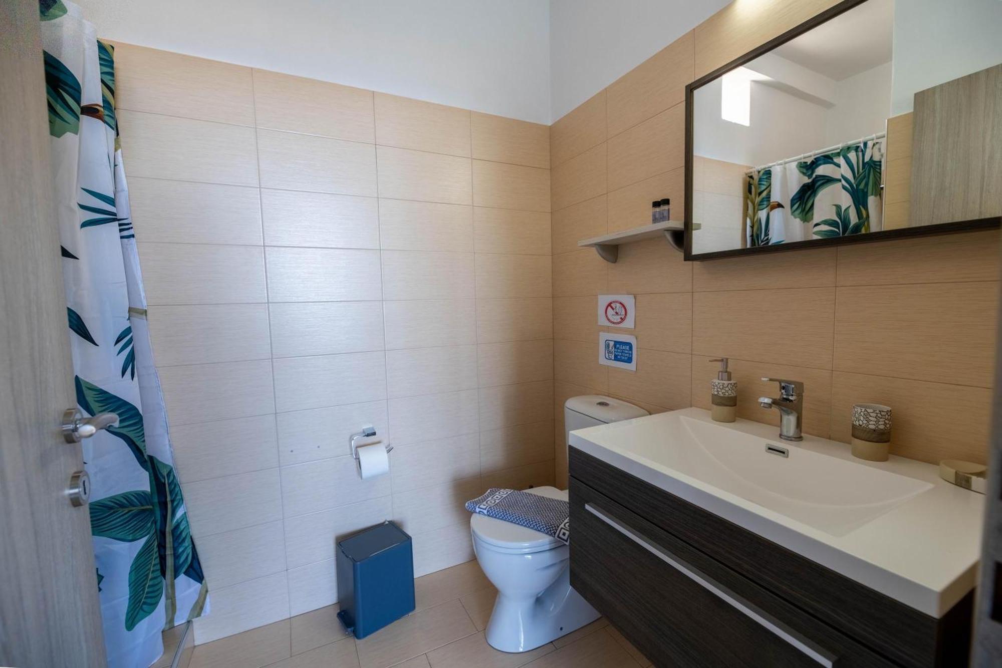 Aperanto Galazio Apartment 阿彻奇洛斯 外观 照片